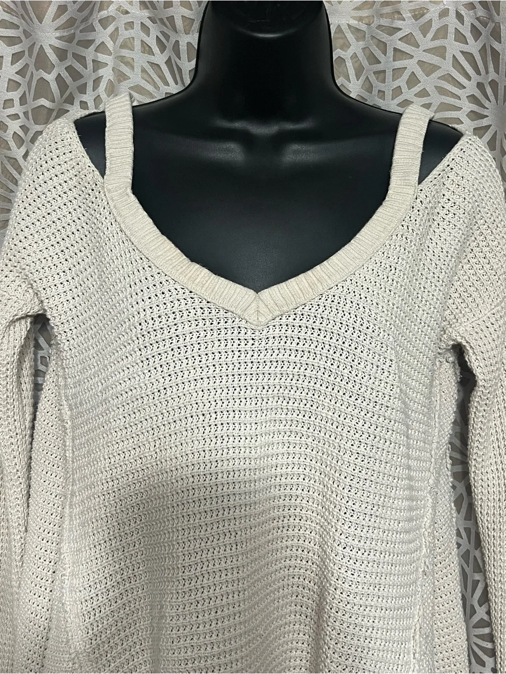 Free People Thermal Knit V-Neck Tunic Sweater Cream Raw Hem Cotton XS